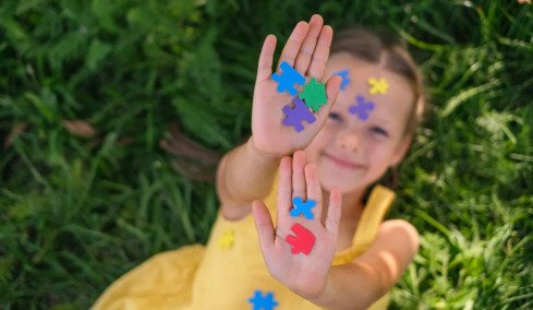 Αυτισμός και ΔΕΠΥ: 86% περισσότερες διαγνώσεις σε μία δεκαετία – Τι συμβαίνει  
