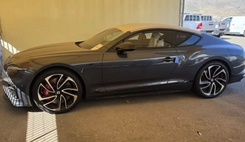 Χαμός με τις Bentley στην Ελλάδα!