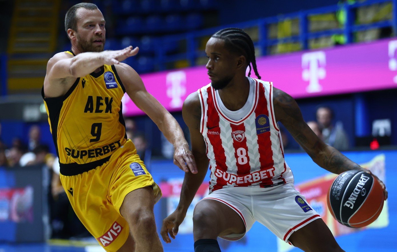 Ολυμπιακός – ΑΕΚ 93-80: Πέρασε στον τελικό και περιμένει Παναθηναϊκό ή ΠΑΟΚ