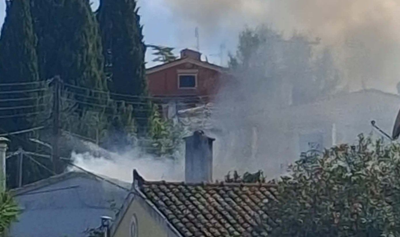 Πυρκαγιά σε ισόγεια μονοκατοικία στην Κέρκυρα – Στο νοσοκομείο με εγκαύματα ο ιδιοκτήτης
