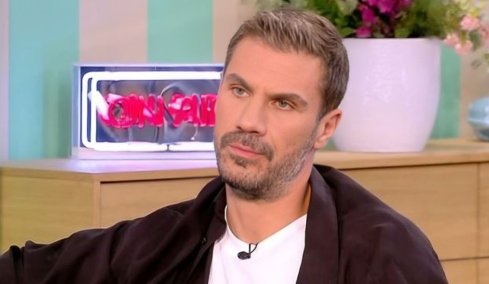 Άκης Πετρετζίκης: Έκλεισα τα μαγαζιά, ενώ ήταν κερδοφόρα, γιατί έπρεπε να μαζευτώ οπωσδήποτε σπίτι μου