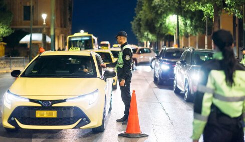 Δε θα πιστέψετε πόσα αλκοτέστ γίνονται κάθε Παρασκευή, Σάββατο, Κυριακή