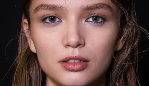 Λεξικό skincare: Τι ακριβώς κάνουν οχτώ από τα πιο δημοφιλή συστατικά περιποίησης;  
