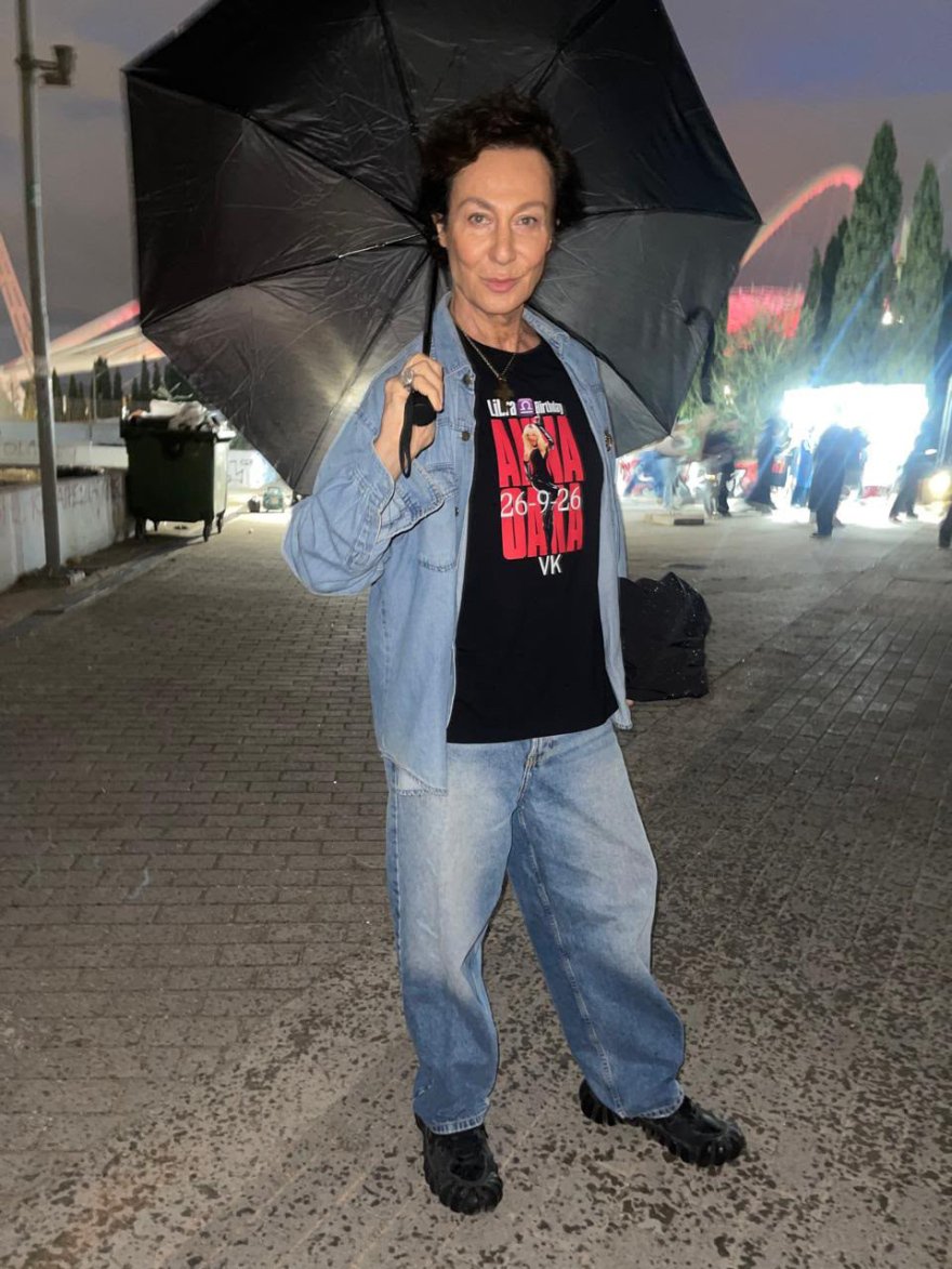 Ποιοι celebrities πήγαν στη συναυλία της Άννας Βίσση στο ΟΑΚΑ, δείτε φωτογραφίες