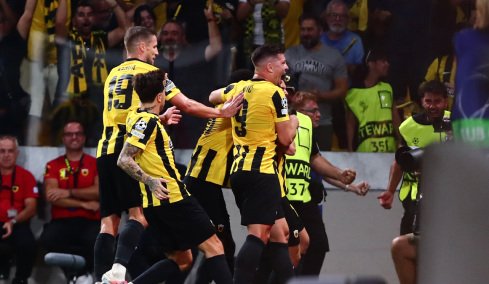 ΑΕΚ - ΛΑΣΚ 1-0 (Β' ημίχρονο): Κρατάει η Ένωση το προβάδισμα από τη μαγική εκτέλεση φάουλ του Μαρίν, δείτε το γκολ