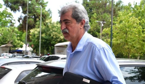 Πολάκης για κβαντική ιατρική: «Π@π@ρια μάντολες, δεν υπάρχει αυτό», δείτε βίντεο