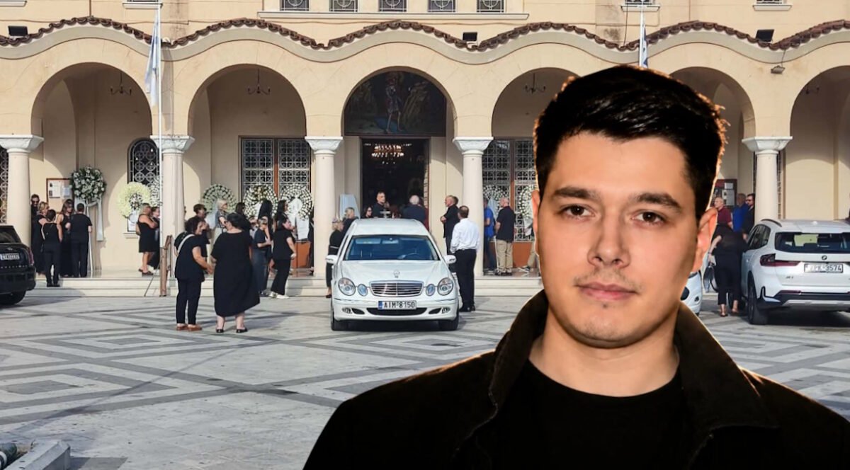 Αγρίνιο: Συγκίνηση στο «τελευταίο αντίο» στον 32χρονο Μανούσο Φαρμάκη - Τραγικές φιγούρες οι αδελφές του, Όλγα και Γωγώ Φαρμάκη