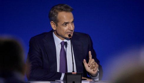 Τι φέρνουν οι ανακοινώσεις Μητσοτάκη στη ΔΕΘ: Διπλή αύξηση κατώτατου μισθού, ανάσες στην αγορά, «μποναμάς» για συνταξιούχους, έκπληξη για αγρότες