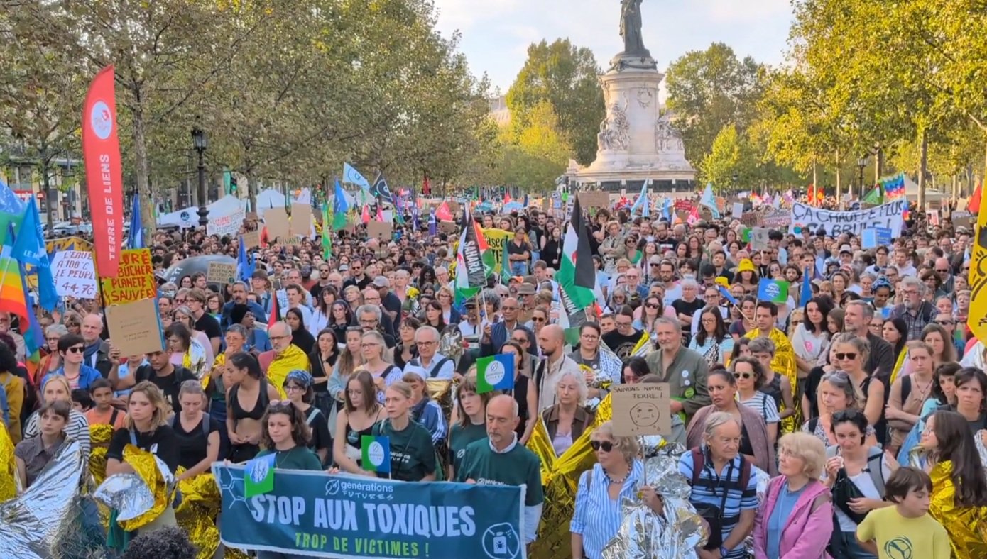 Κινητοποιήσεις στη Γαλλία με αίτημα τη λήψη μέτρων για την αντιμετώπιση της κλιματικής αλλαγής