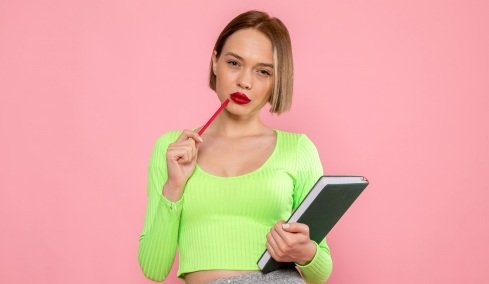 Χρειάζεσαι ιδιαίτερα μαθήματα; Στο privateℓessons.gr θα βρεις τον δάσκαλό σου!