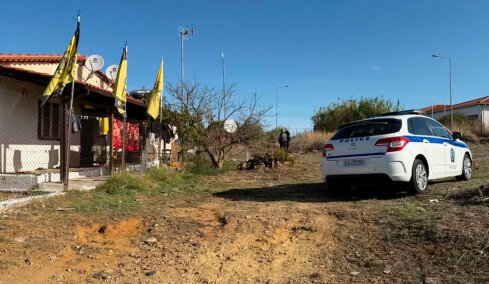 Αδέρφια έθαψαν τη μάνα τους στην αυλή του σπιτιού τους στην Αμαλιάδα  