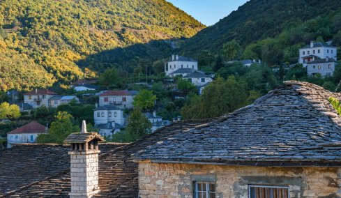 Φθινοπωρινή απόδραση σε 6 ορεινά χωριά της Ηπείρου και της Στερεάς Ελλάδας