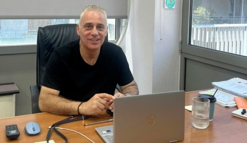 Σε σοβαρή κατάσταση ο αντιδήμαρχος Πειραιά Γιάννης Βοϊδονικόλας, αυτοτραυματίστηκε με πιστόλι  