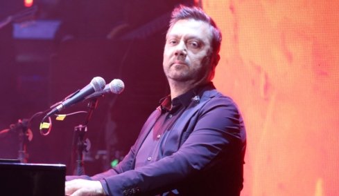 Γιώργος Θεοφάνους: Την «Κόκκινη Γραμμή» την είχα γράψει για την Άννα Βίσση, όπως και άλλα τραγούδια