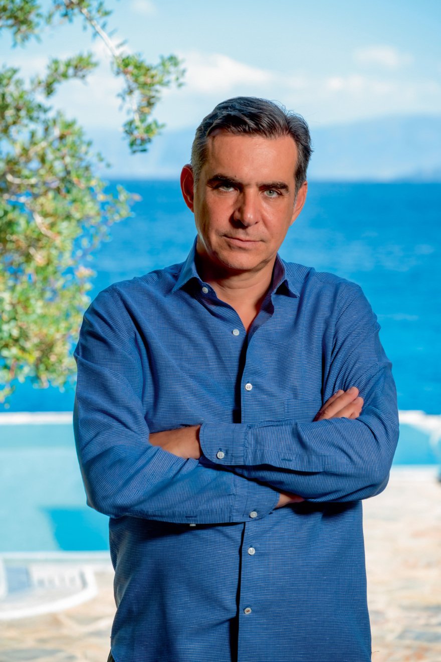 Ηλίας Κοκοτός: Ένας hotelier επικεφαλής της Eurovision στη Βουλγαρία - «Δεν υπάρχουν οι προϋποθέσεις για μια συνεργασία με την ελληνική διοργάνωση»