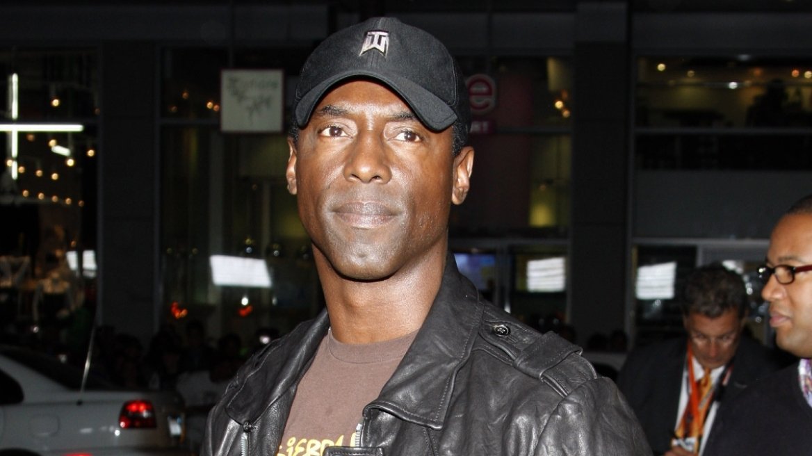 Ο Αϊζάια Ουάσινγκτον του Grey's Anatomy αποκάλυψε ότι η σύζυγός του πέθανε πριν από έναν χρόνο: «Κατέρρευσε ξαφνικά»