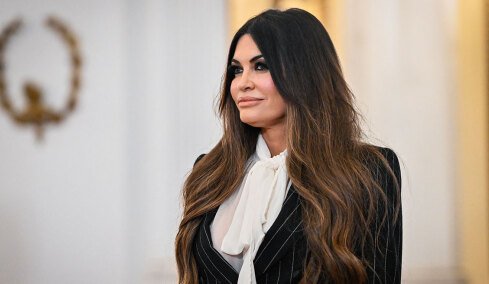 Associated Press: Τραμπ και Ρούμπιο εξετάζουν την αποπομπή της Κίμπερλι Γκιλφόιλ από την πρεσβεία των ΗΠΑ στην Αθήνα