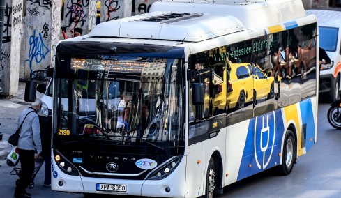 Τι σημαίνουν οι αριθμοί και τα γράμματα στα λεωφορεία; Πώς «διαβάζουμε» τις γραμμές των λεωφορείων