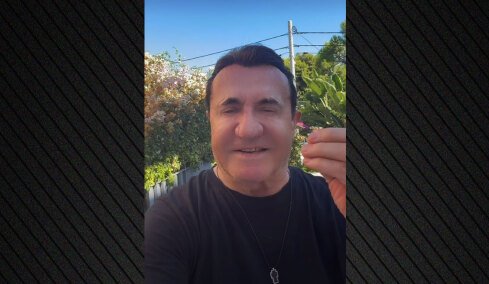 Τα-ρα-χή με την έξτρα ανανεωμένη εμφάνιση του ΛεΠα, αγνώριστος από τα φίλτρα - Δείτε βίντεο  