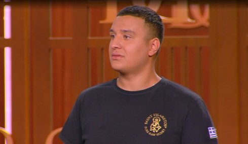 Dragons Den: Το... δηλητήριο της μέλισσας εντυπωσίασε τους επενδυτές και εξασφάλισε μία «χρυσή» συμφωνία €200.000, βίντεο