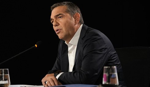 Στη γραμμή του πρώην γραμματέα της Νεολαίας του ΣΥΡΙΖΑ, ο Τσίπρας για τη Γαλλία: «Οι νέοι θα αντιδράσουν κάποια στιγμή δεν θα μείνουν απαθείς»