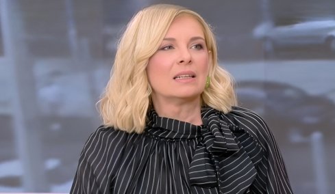 Μαρία Παναγοπούλου για Κώστα Χαρδαβέλλα: Έφυγα από το σπίτι μας, γιατί δεν άντεχα να βλέπω τη θέα της θάλασσας που κοιτούσαμε μαζί