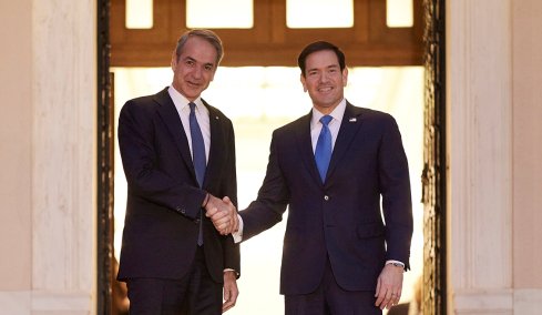 Το παρασκήνιο του γεύματος Μητσοτάκη, Ρούμπιο, υπουργών και επιχειρηματιών στις 5 ροτόντες του Tudor Hall