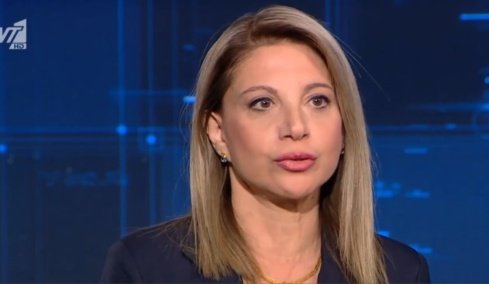 Καρυστιανού: «Υπάρχει κβαντική ιατρική, δεν υπάρχει εξειδίκευση» – «Νόμιμο το μηχάνημα βιοανάδρασης, με έλεγξαν χθες»  