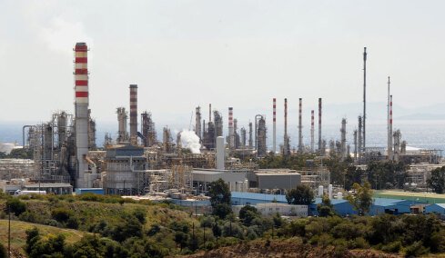 Ατύχημα στις εγκαταστάσεις της Motor Oil στους Αγίους Θεοδώρους, δύο σοβαρά τραυματίες