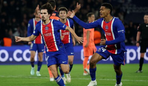 Champions League: Ματσάρες σε Παρίσι και Άνφιλντ, η Παρί Σεν Ζερμέν 4-2 την Μπαρτσελόνα, η Λίβερπουλ 4-3 τη Βιγιαρεάλ, δείτε τα γκολ