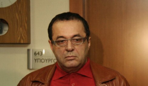Ρίζος Ρίζος: Από τη σχολή συνδικαλιστών της Μόσχας στις offshore και τη σύλληψη για το «Χωριάτικο», ποιος είναι ο πρώην ισχυρός άνδρας της ΓΕΝΟΠ