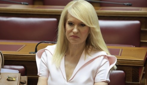 Τζάκρη: «Με τον Τσίπρα μετά το 2015 δεν τον ήπιαμε, τον ρουφήξαμε», τι είπε για το εάν θα ενταχθεί στο ΠΑΣΟΚ