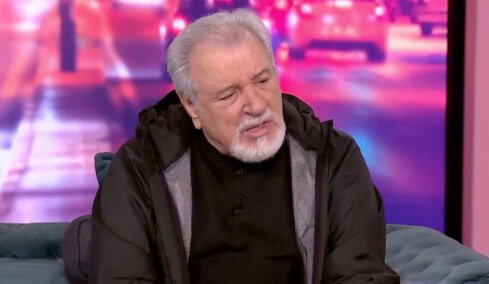 Τάσος Χαλκιάς: Ο Πέτρος Φιλιππίδης έπρεπε να είναι στο θέατρο - «Τι να φτιάξω καινούργιο σπίτι; Ούτε τα παιδιά μου θα μεγαλώσουν σε αυτό, ούτε αναμνήσεις θα έχω»